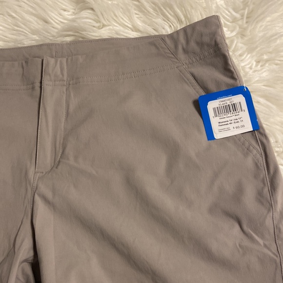 Columbia Women’s Shorts size 14 brand new with tags color gray - Picture 15 of 16